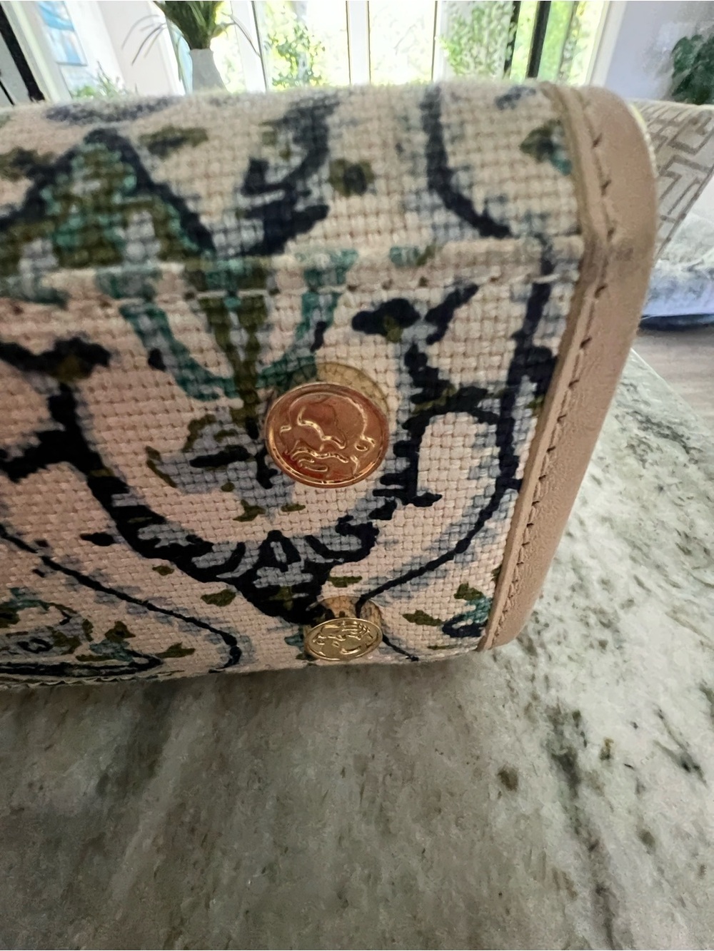 SPARTINA 449 bucket bag, Hamilton rug print purse blue/cream - Picture 5 of 11